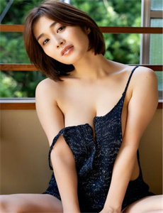 邻居按摩人妻HD三级