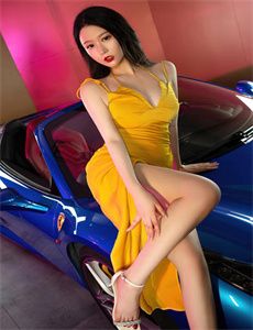 清纯漂亮小美女准备啪啪
